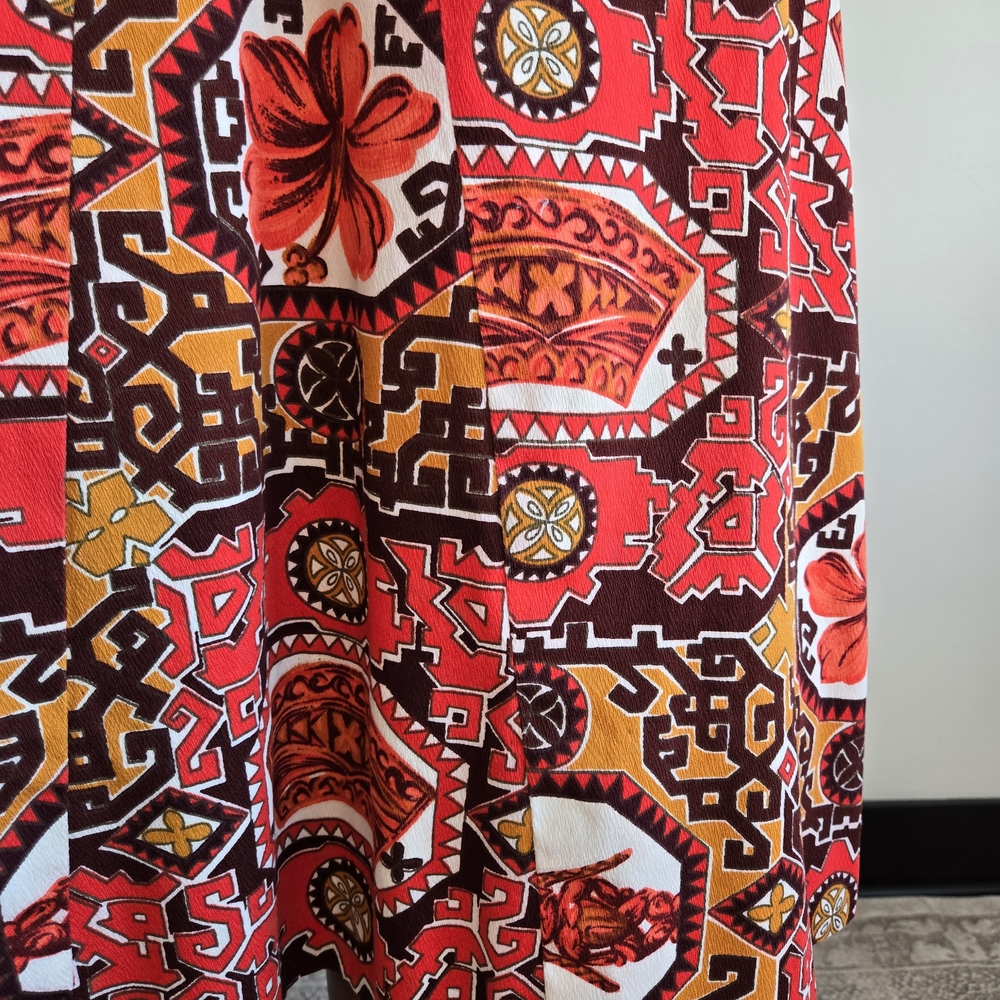Vibrant Barkcloth Vintage Dress - Picture 5 of 13